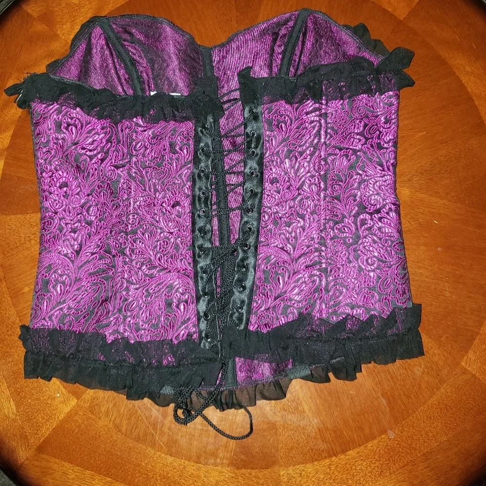 Corset Size 36. NWOT. Great color. Stunning NWOT - Picture 7 of 8
